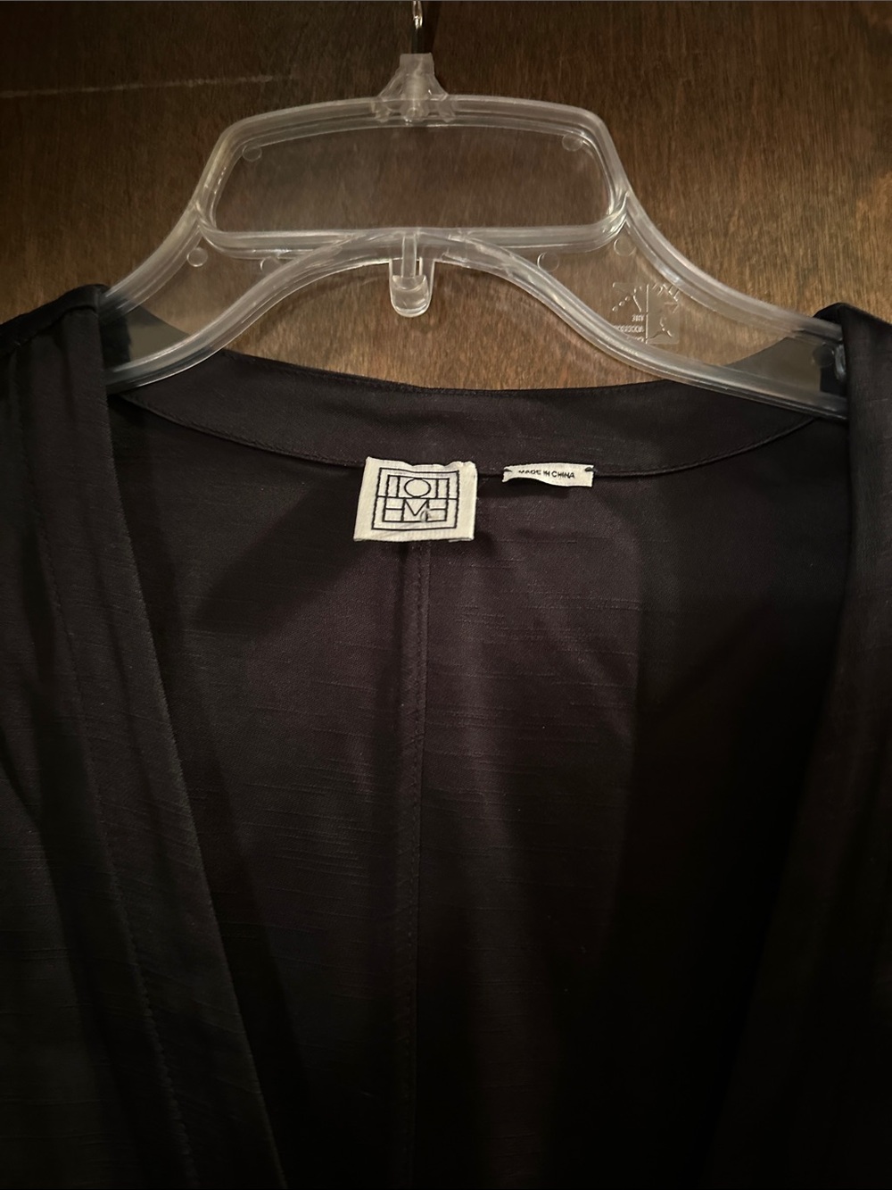 Toteme Slouch Crepe Satin Button-Front Long Sleeve Shirt Dress - Black - Picture 5 of 5